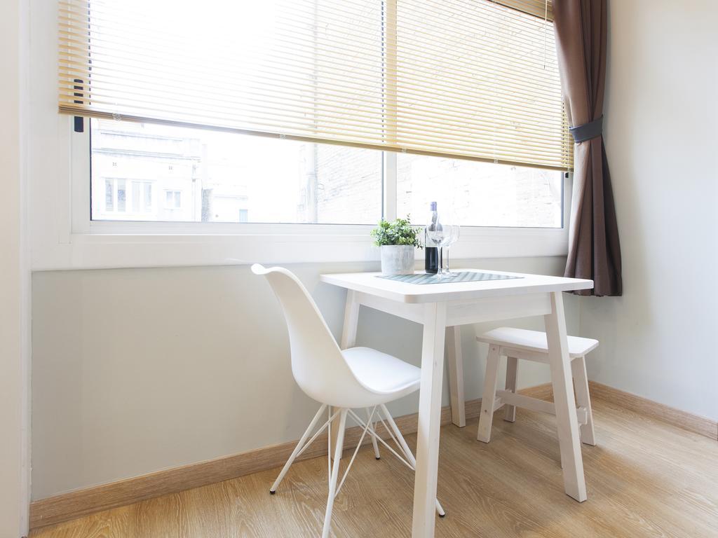 Cozy Gracia 2 Bedrooms Apartment *